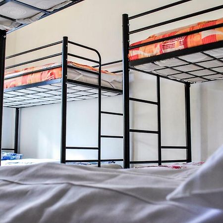 Hostel Pangeea Сібіу Екстер'єр фото